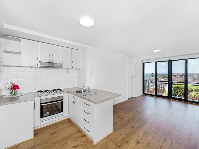 20/16 Hensman St, South Perth