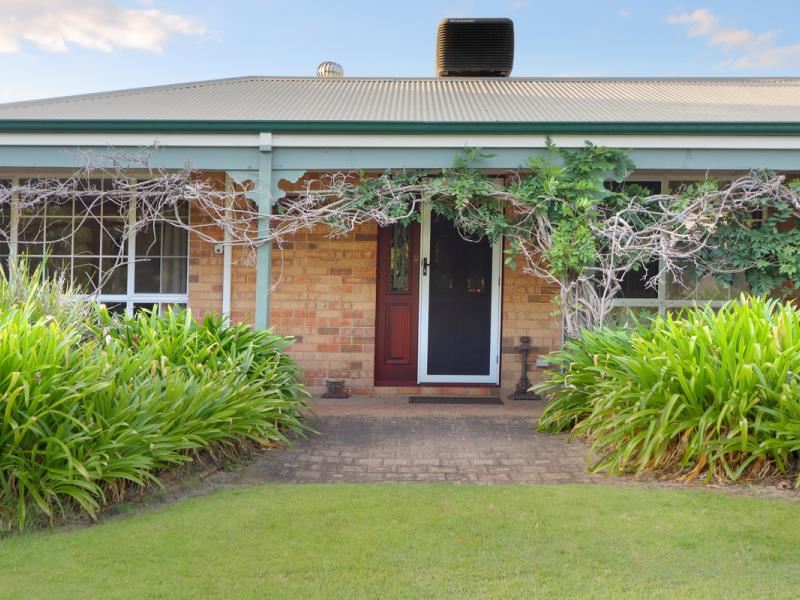 2 Spyglass Circle, Canning Vale