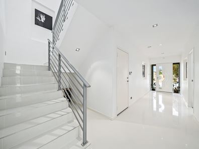 31 Murray Way, Karrinyup WA 6018