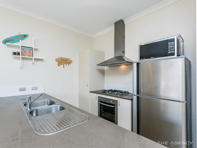 33 Elsbury Approach, Clarkson WA 6030