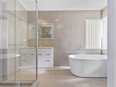 1 Isola Lane, Port Kennedy WA 6172