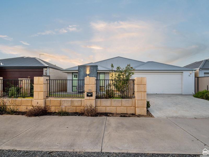 32 Sansimeon Boulevard, Byford