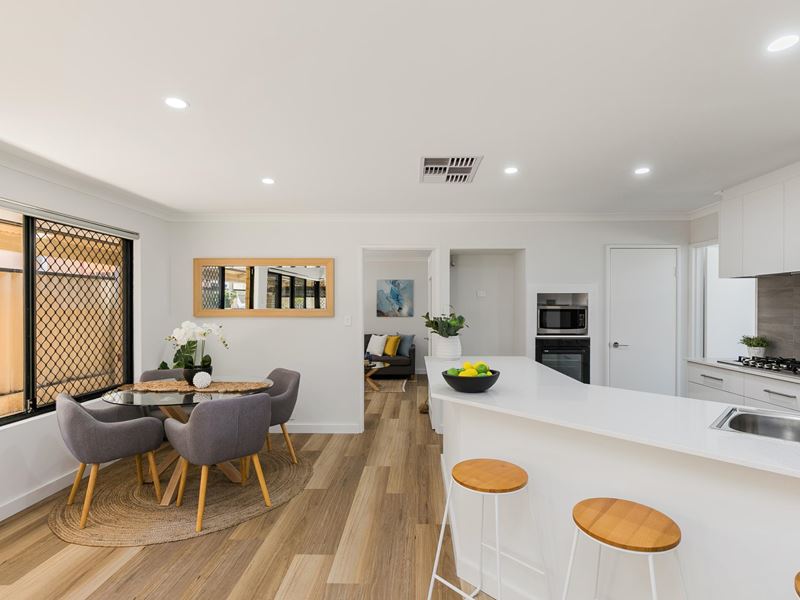 12 Race Street, Willagee