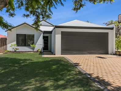 12 Race Street, Willagee WA 6156