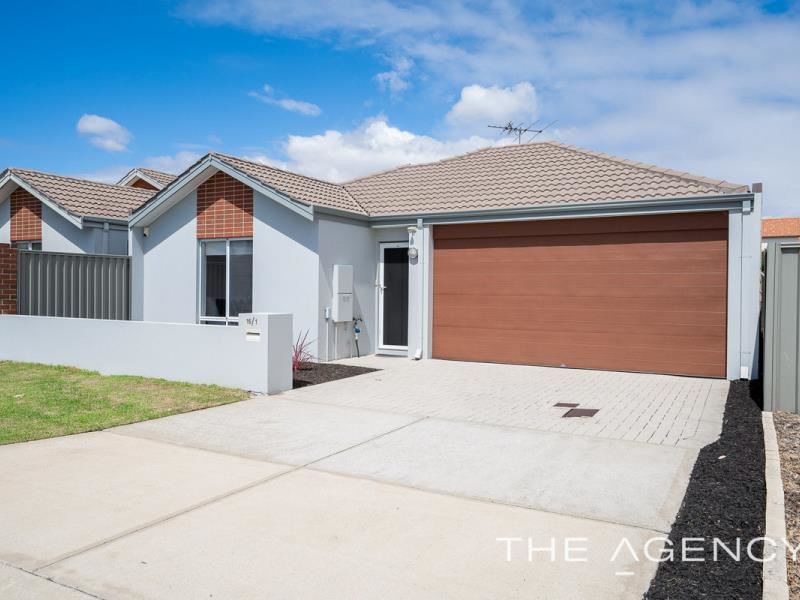 16/1 Humboldt Entrance, Aubin Grove WA 6164