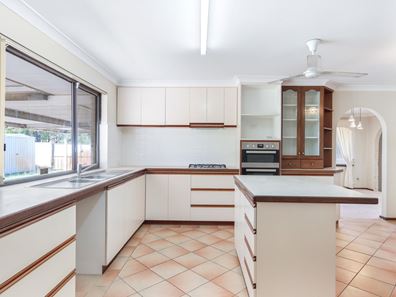 19 Warrigal Way, Greenwood WA 6024