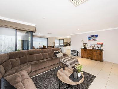 17 Goodison Close, Baldivis WA 6171