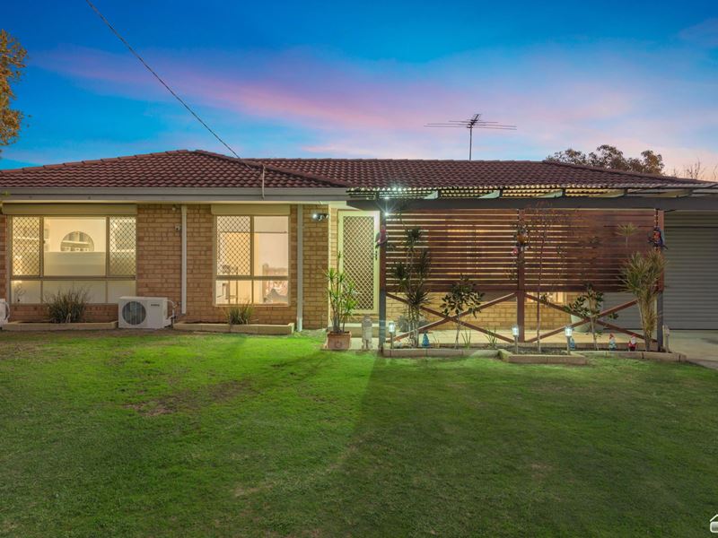 14 Cosgrove Court, Seville Grove WA 6112
