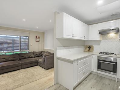 14 Cosgrove Court, Seville Grove WA 6112