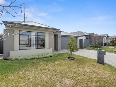 30 Roundhill Road, Aveley WA 6069