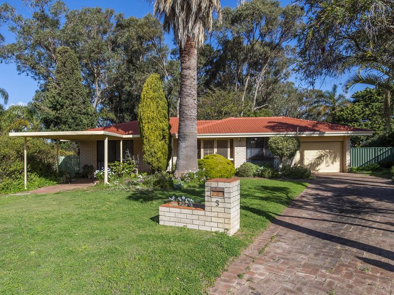 5 Caron Place, Dudley Park