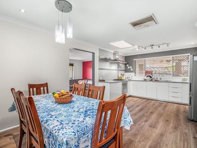 30 Storey Road, Thornlie WA 6108