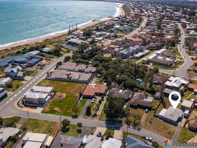 15 Clyde Place, Mandurah WA 6210
