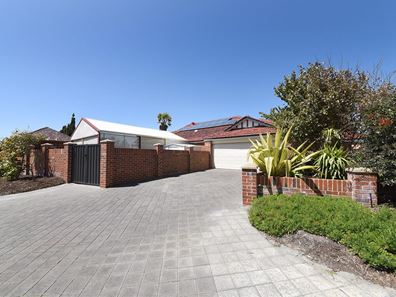 10 Marin Parade, Mindarie WA 6030