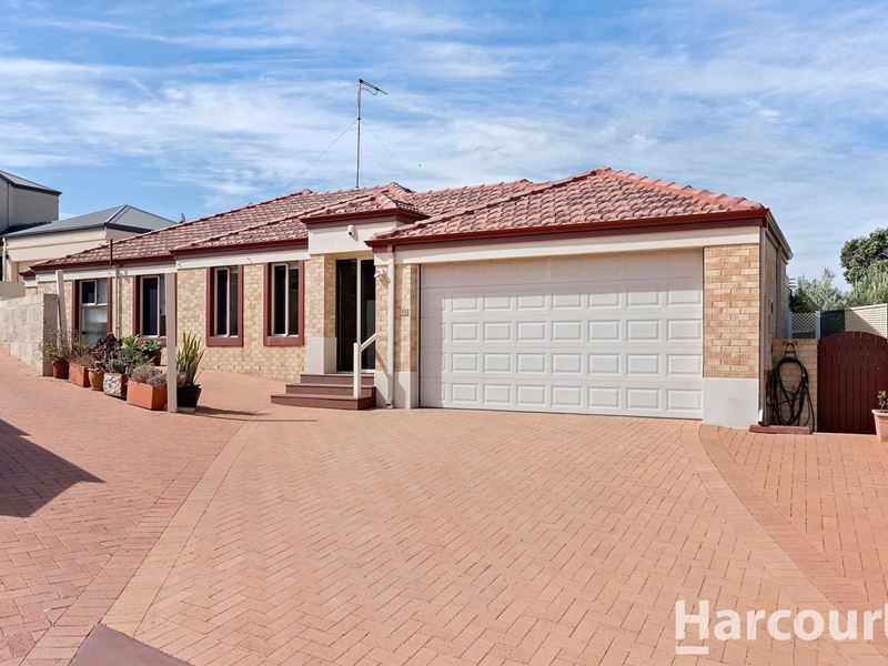 5 Pinnace Court, Halls Head