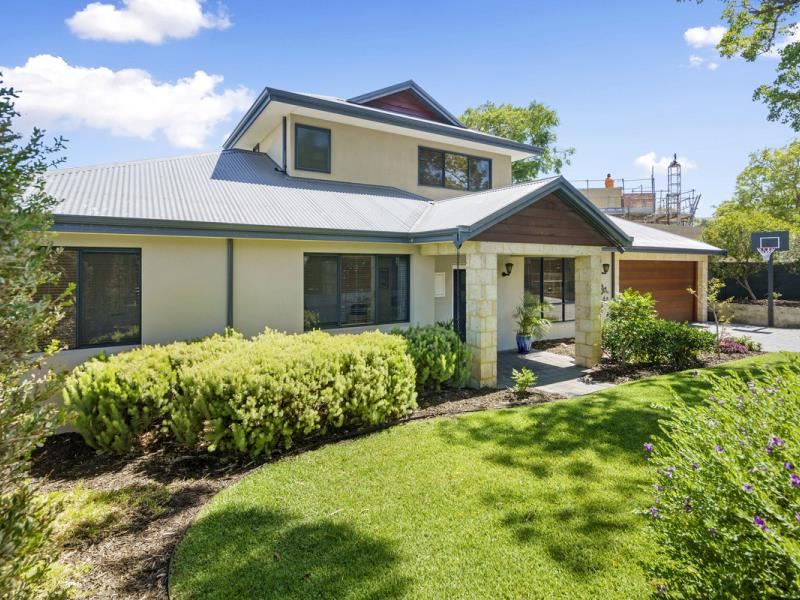 1 Oxcliffe Road, Doubleview WA 6018