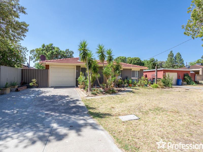 66 Lowanna Way, Armadale