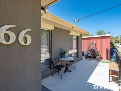 66 Lowanna Way, Armadale WA 6112