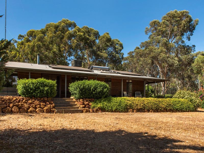 56 Hyde Drive, Wundowie WA 6560