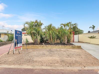 18 Starlight Pass, Seville Grove WA 6112