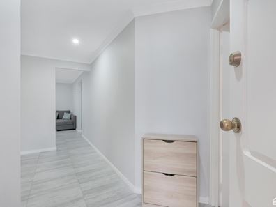 18 Starlight Pass, Seville Grove WA 6112