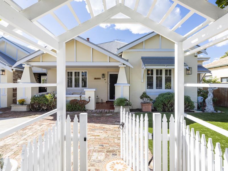 28 Salisbury Street, Bayswater