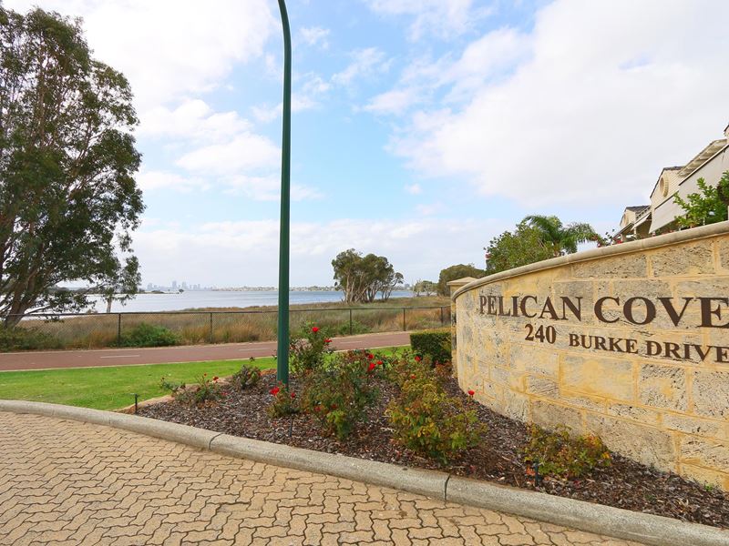 14/240 Burke Drive, Attadale