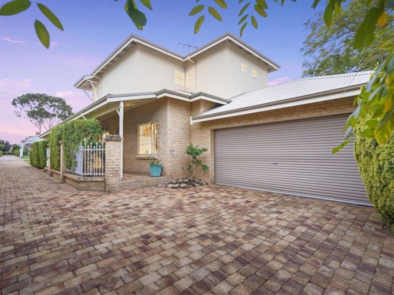28 Bernard Street, Claremont
