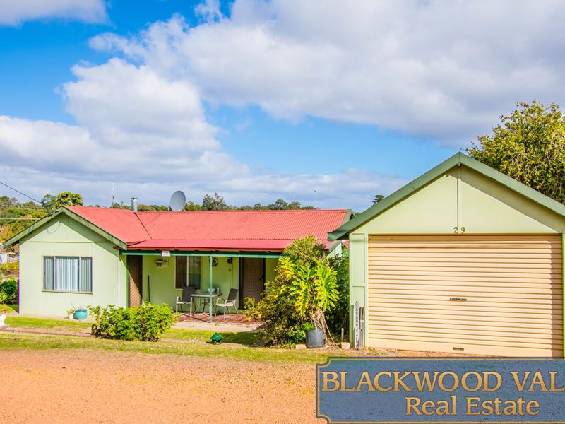 29 George Street, Greenbushes