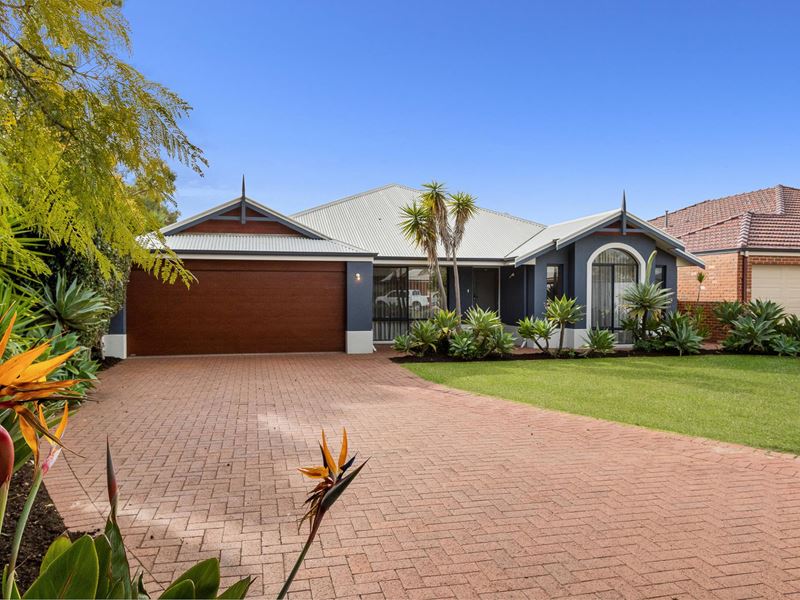 32 Flame Tree Loop, Baldivis