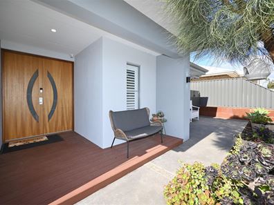 122 Moort Rise, Carramar WA 6031