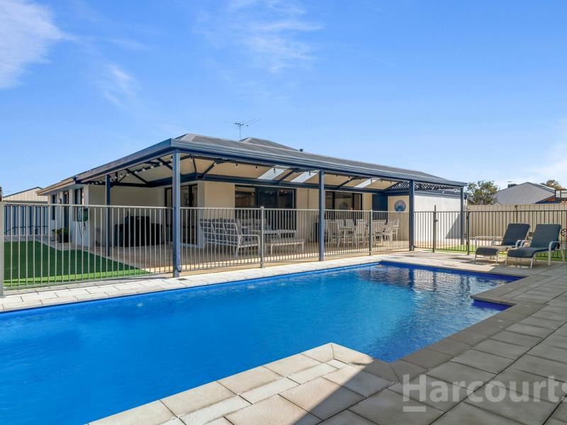 4 Cataby Place, Tapping