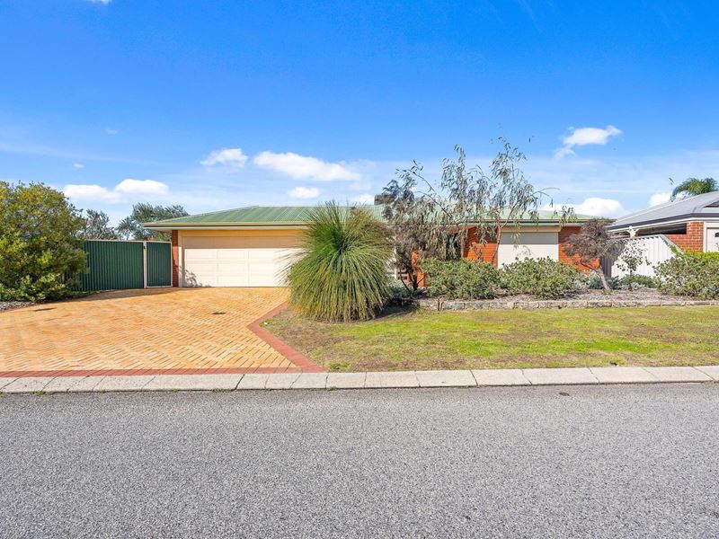 11 RAWLINNA HEIGHTS, Ballajura