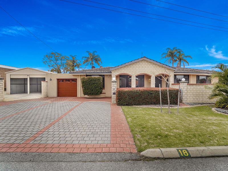 18 Drew Street, Stirling WA 6021