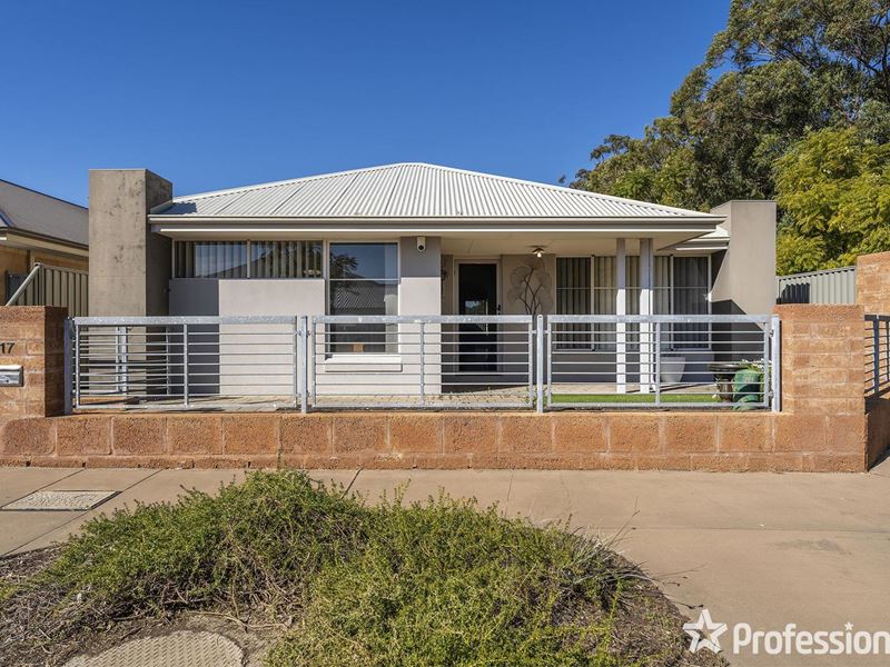 17 Stinton Street, Byford