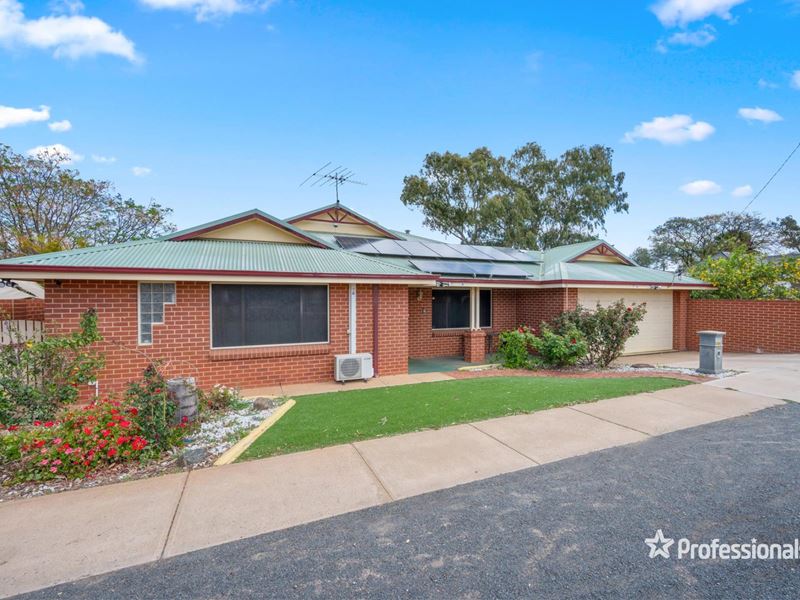 30A Hare Street, Lamington WA 6430