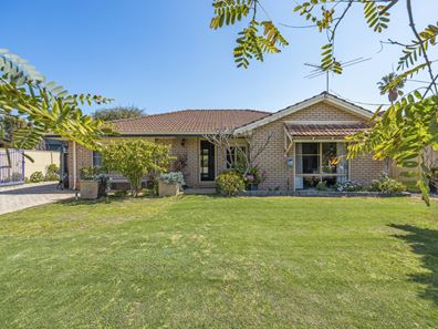 37 St Andrews Drive, Yanchep WA 6035