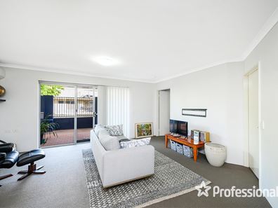 5/7 Ashbury Crescent, Mirrabooka WA 6061