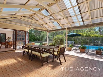 300 Mueller Place, Hovea WA 6071