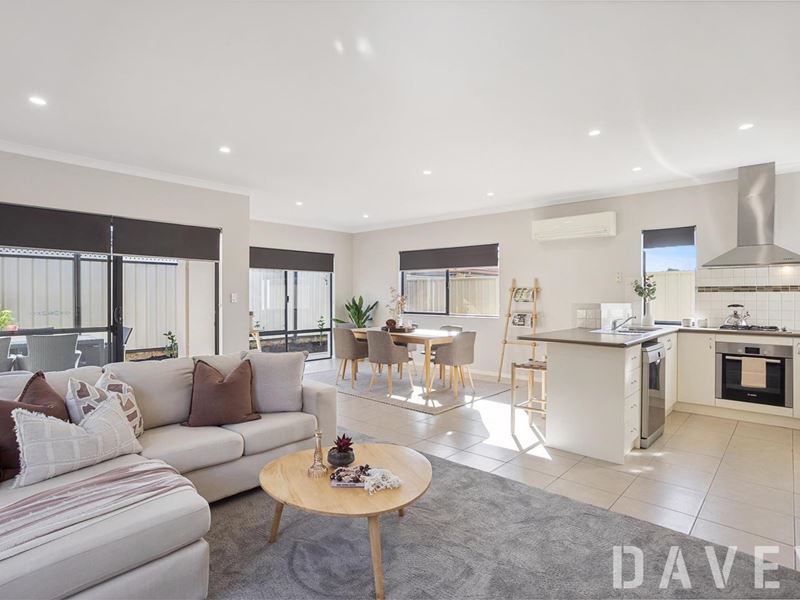 11 Hidcote Way, Pearsall