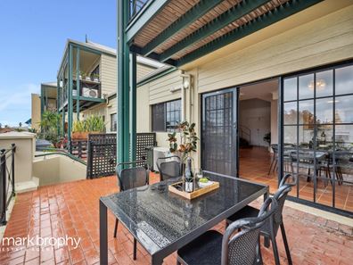 43/330 South Terrace, South Fremantle WA 6162