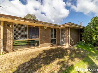 80 Girraween Street, Armadale WA 6112