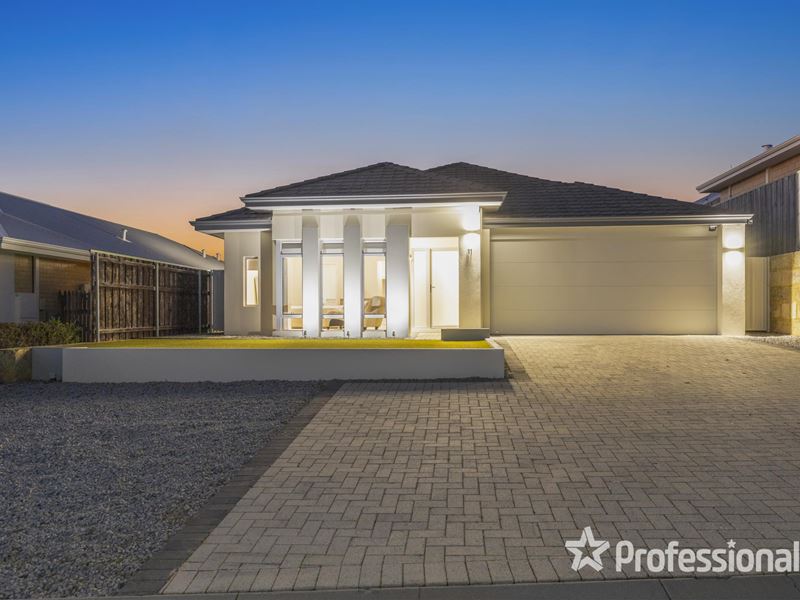 11 Spiral Flag Road, Yanchep WA 6035