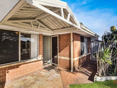 2/20 Wyong Road, Bentley WA 6102