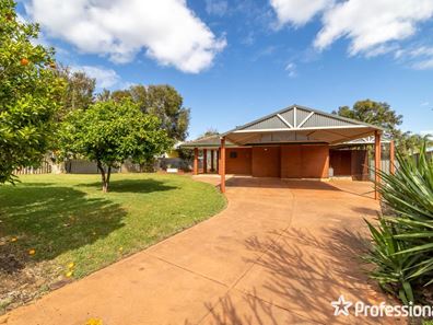 3007 Albany Highway, Kelmscott WA 6111