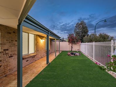 2 Wardang Way, Byford WA 6122