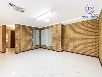 122 A Mallard Way, Cannington WA 6107