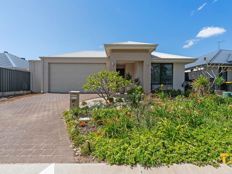 97 Burrows Loop, Midvale