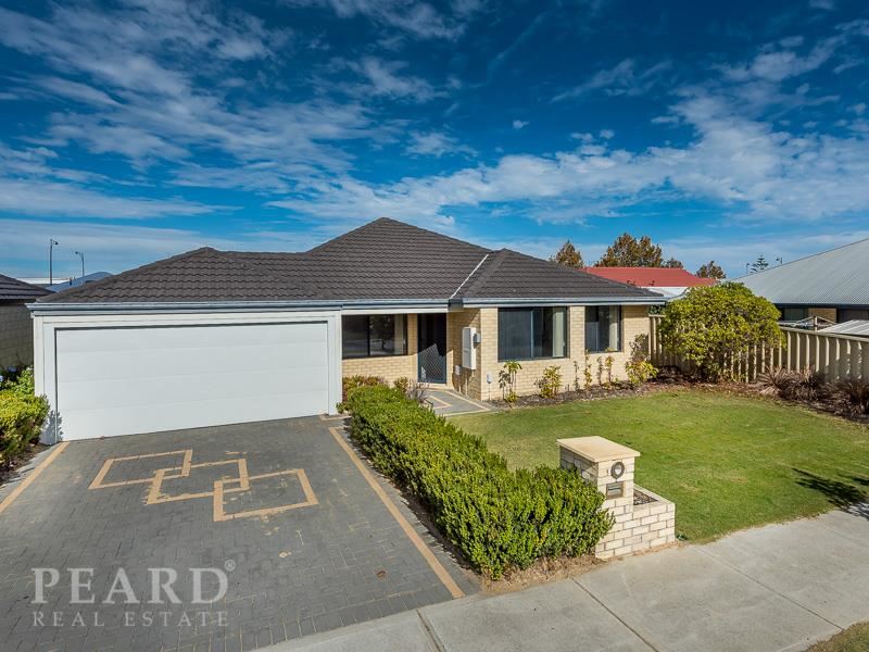 4 Salwick St, Butler WA 6036