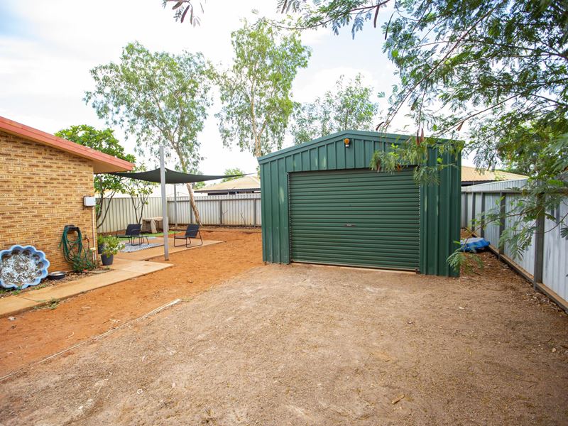 21D Boogalla Crescent, South Hedland WA 6722